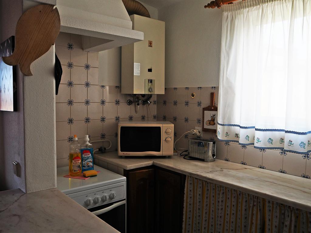 Appartement Ema'S Beach And Nightlife House à Lagos Extérieur photo